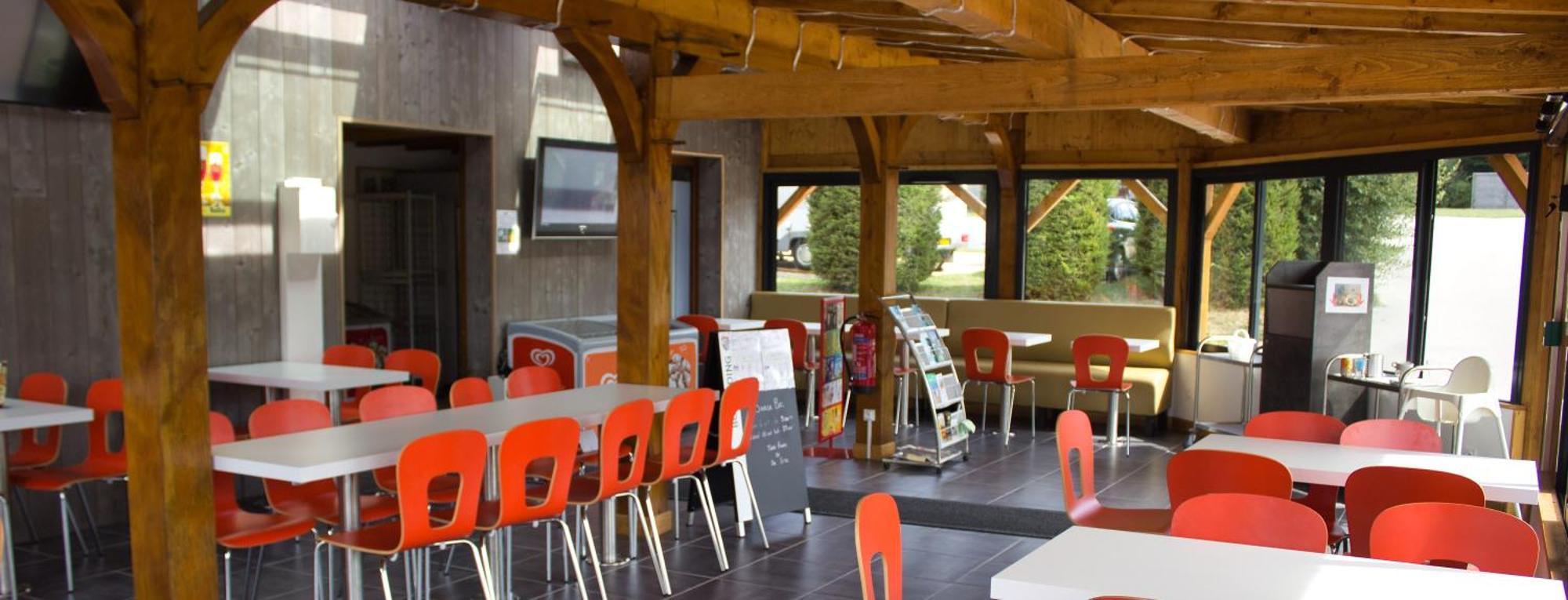 Camping Porte Des Vosges Bulgneville Exterior photo